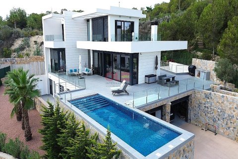 Villa à San Miguel de Salinas, Alicante, Espagne 6 chambres, 363 m2 No. 111192