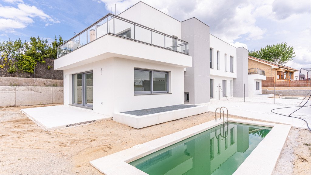 House à Torrelodones, Madrid, Espagne 5 chambres, 310 m2 No. 107503