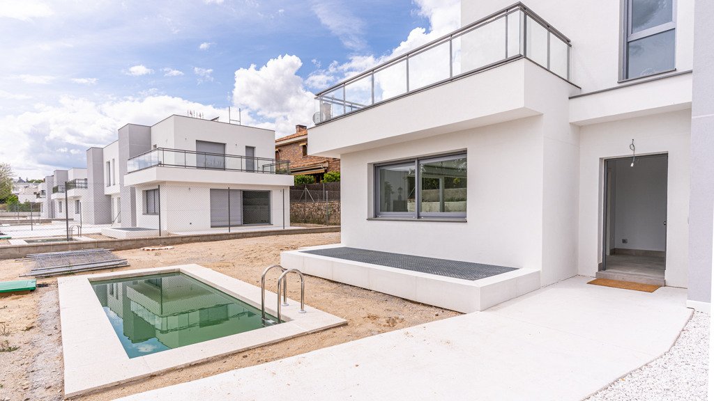 House à Torrelodones, Madrid, Espagne 5 chambres, 310 m2 No. 107503