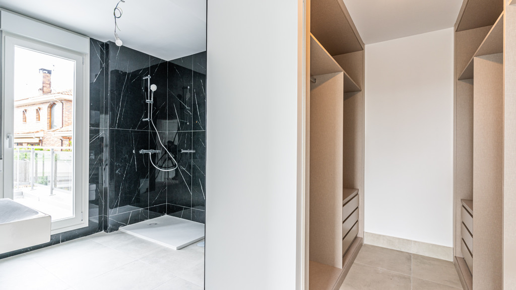 House à Torrelodones, Madrid, Espagne 5 chambres, 310 m2 No. 107503