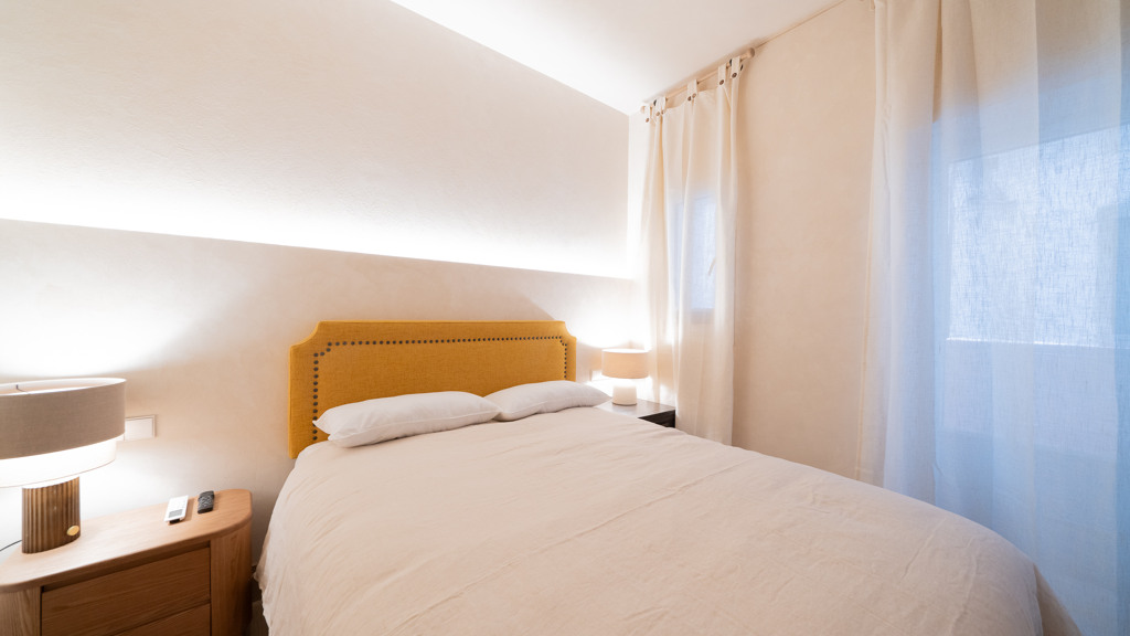 Apartamento en Madrid, España 2 dormitorios, 80 m2 No. 113546