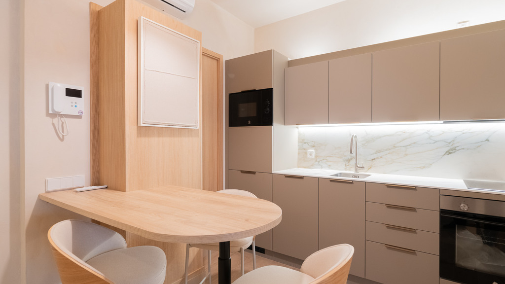 Apartamento en Madrid, España 2 dormitorios, 80 m2 No. 113546