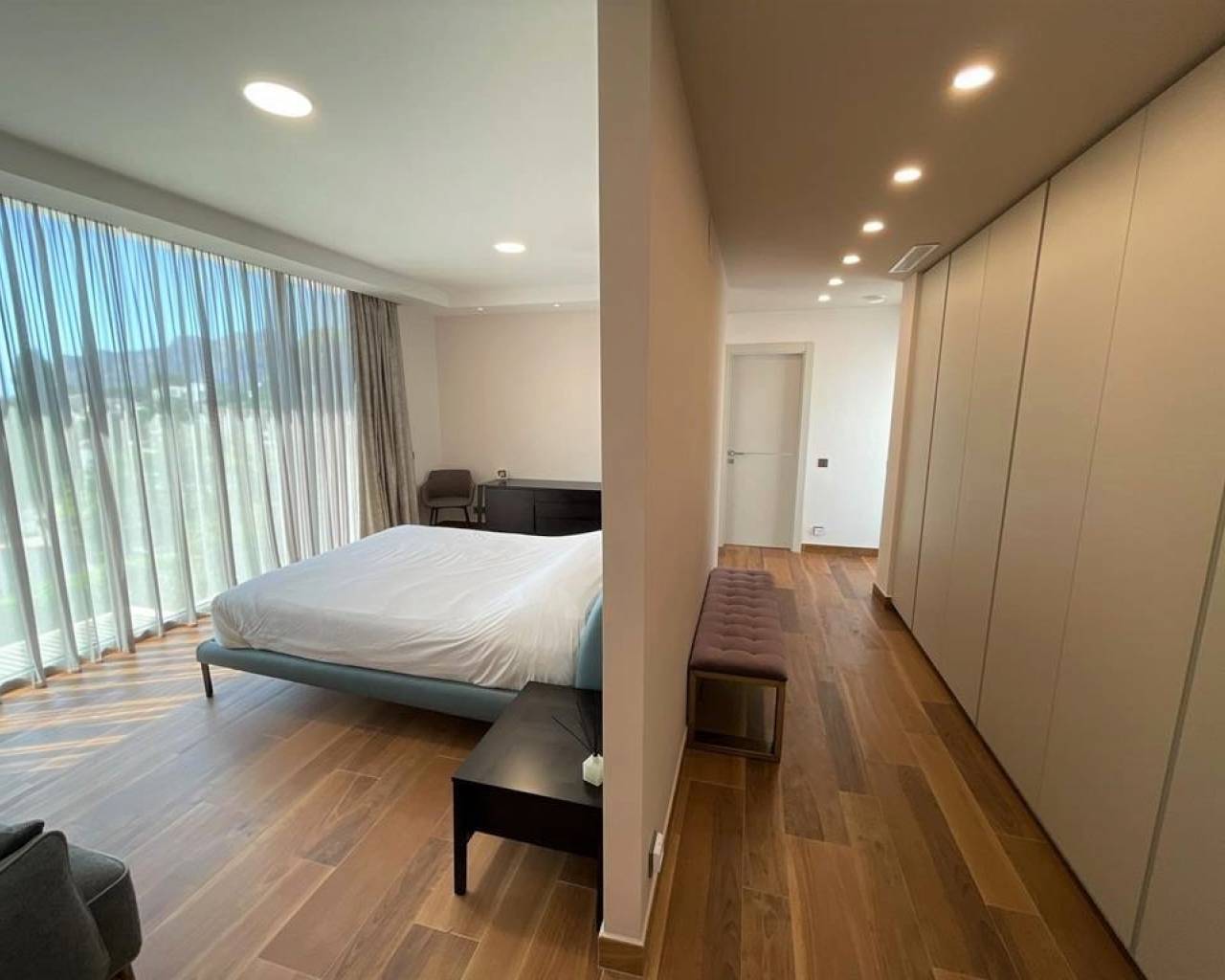 Villa i Calpe, Alicante, Spanien 5 sovrum, 362 kvm. Nr. 88947