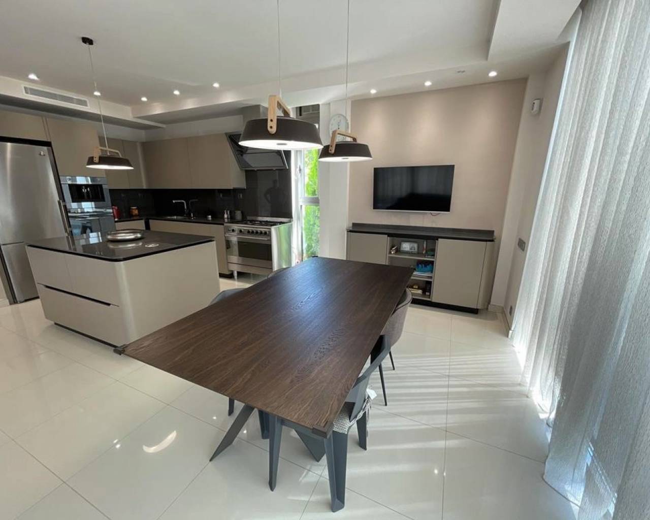 Villa i Calpe, Alicante, Spanien 5 sovrum, 362 kvm. Nr. 88947