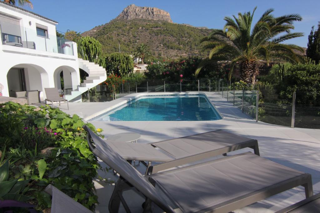 Villa Calpe, Alicante, Spānijā 4 istabas, 200 m2 Nr. 88948