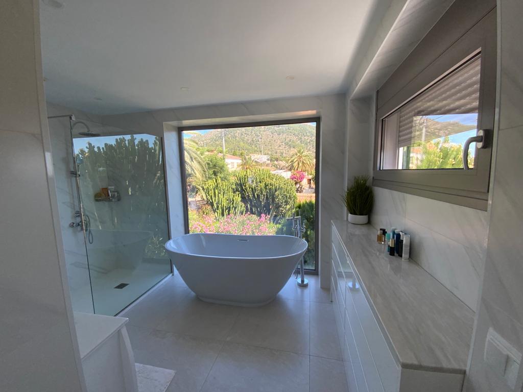 Villa Calpe, Alicante, Spānijā 4 istabas, 200 m2 Nr. 88948