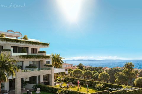 Apartment à Estepona, Malaga, Espagne 2 chambres, 91 m2 No. 108523