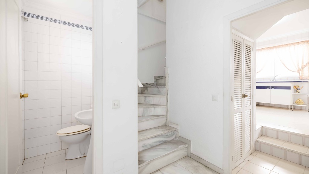 Townhouse in Marbella, Malaga, Spain 3 bedrooms, 110.53 sq.m. No. 107638