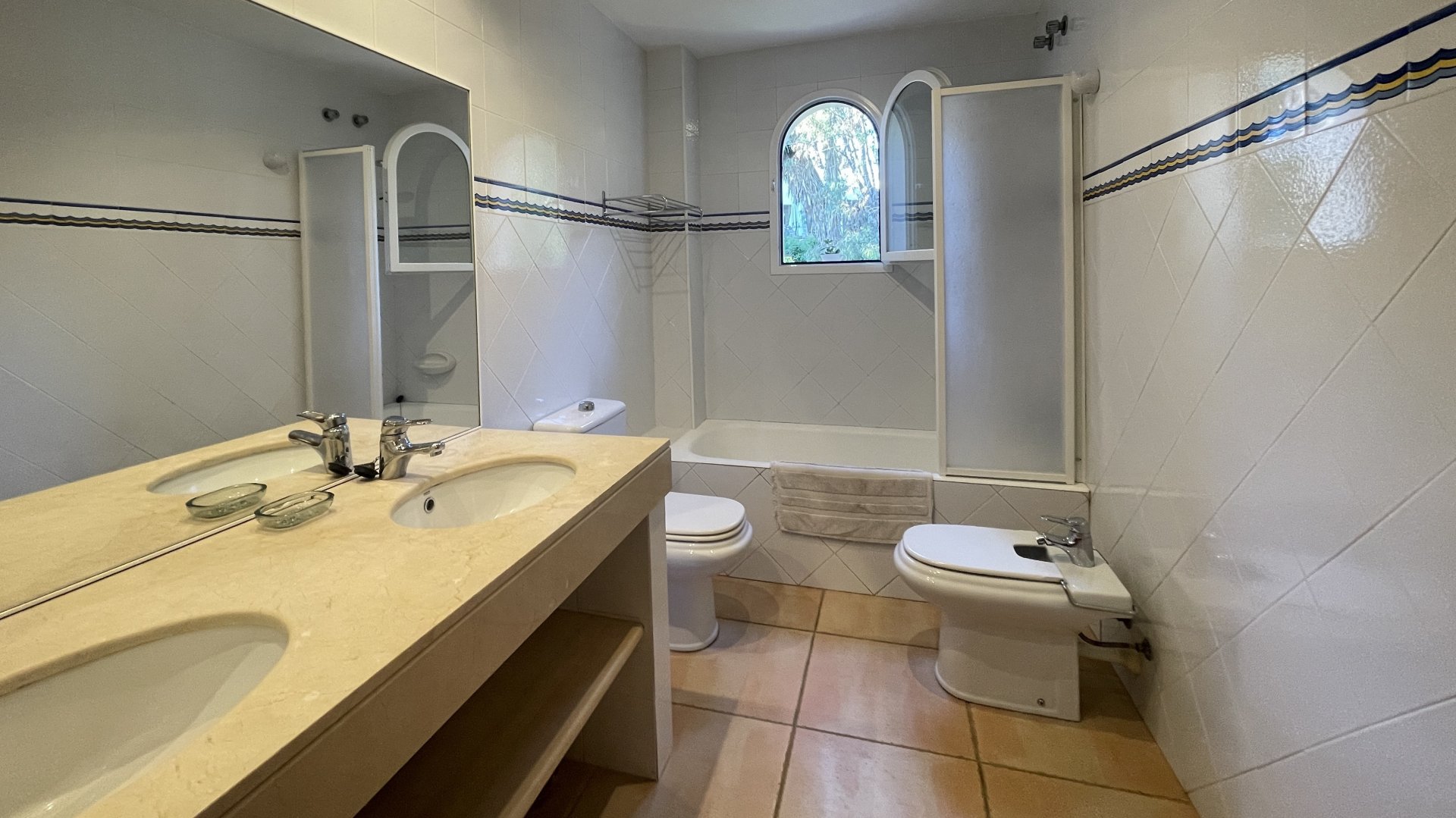 Dzīvoklis Bendinat, Mallorca, Spānijā 3 istabas, 152 m2 Nr. 84048
