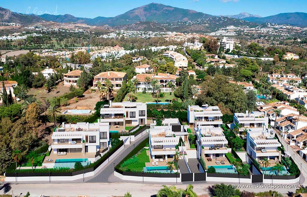 Villa à Estepona, Malaga, Espagne 3 chambres, 450 m2 No. 108745