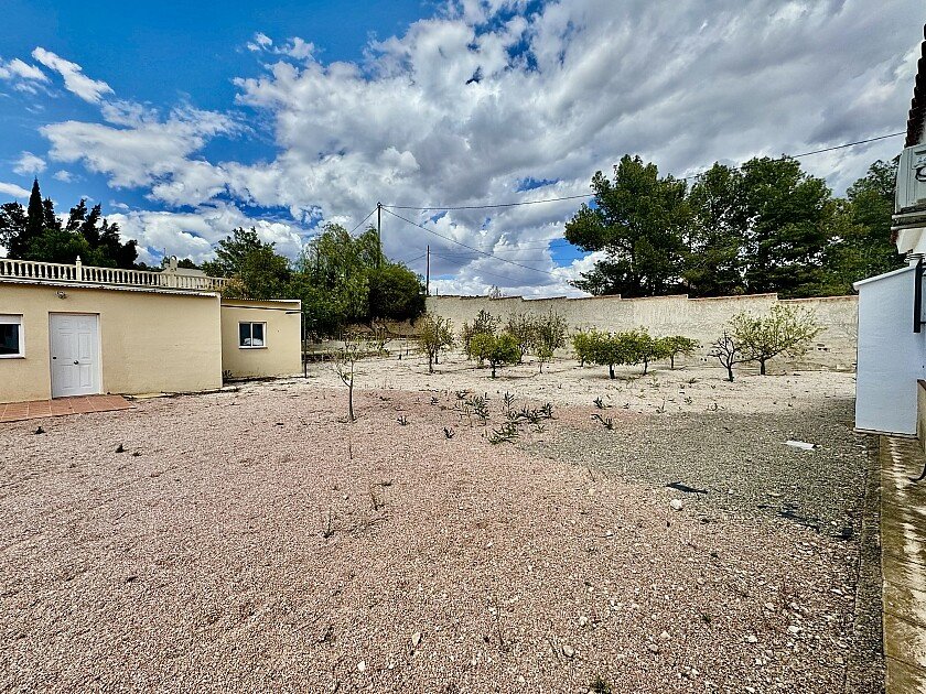 Villa in Alicante, Spanien 6 Schlafzimmer, 270 m2 Nr. 103341