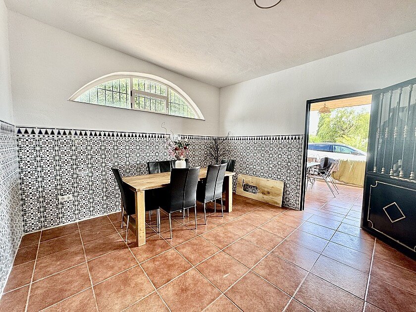 Villa in Alicante, Spanien 6 Schlafzimmer, 270 m2 Nr. 103341