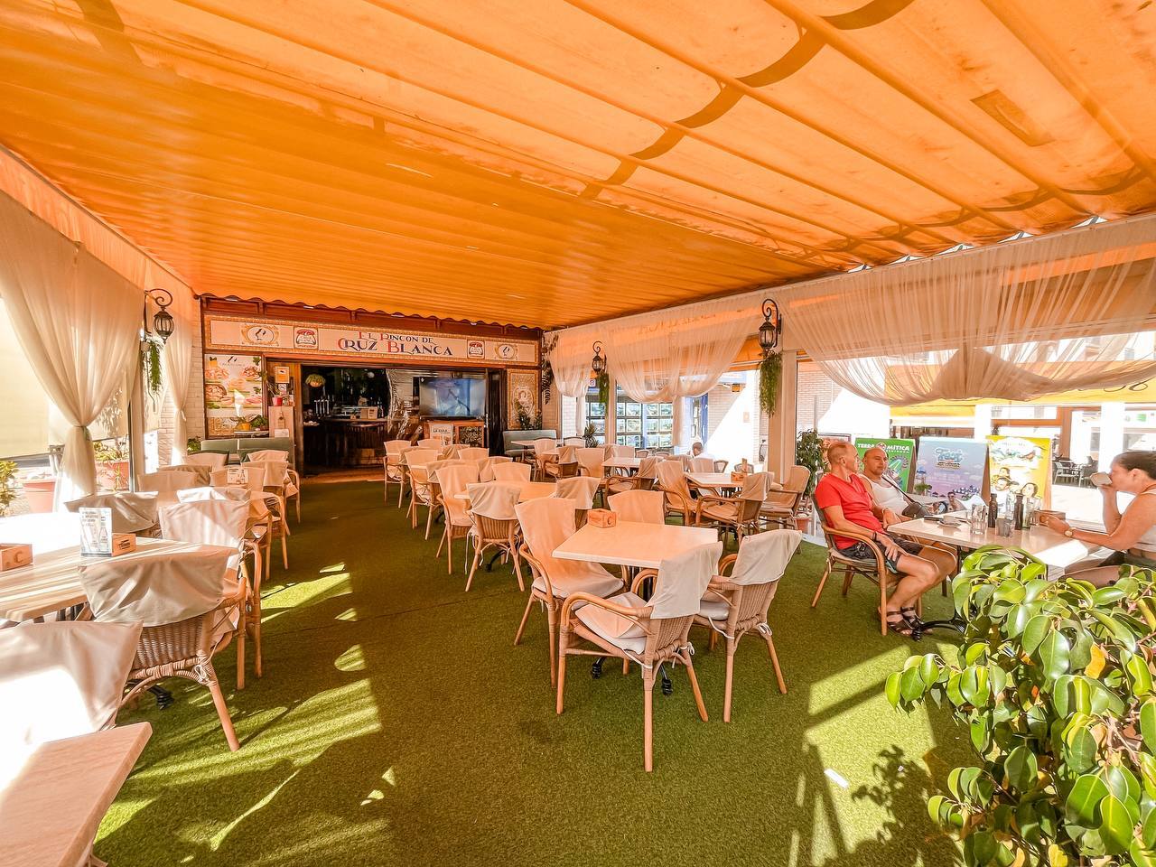 Propiedad comercial en Villajoyosa, Alicante, España No. 95230