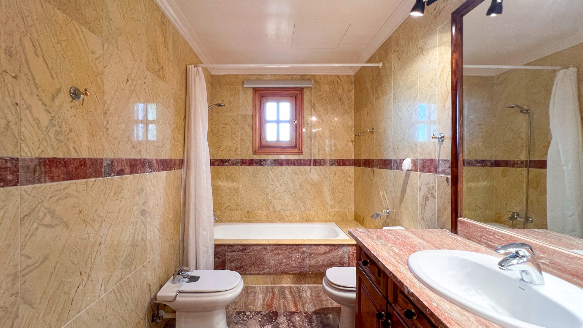 Villa a Palma de Majorca, Mallorca, Spagna 4 camere da letto, 506 mq. N° 111879