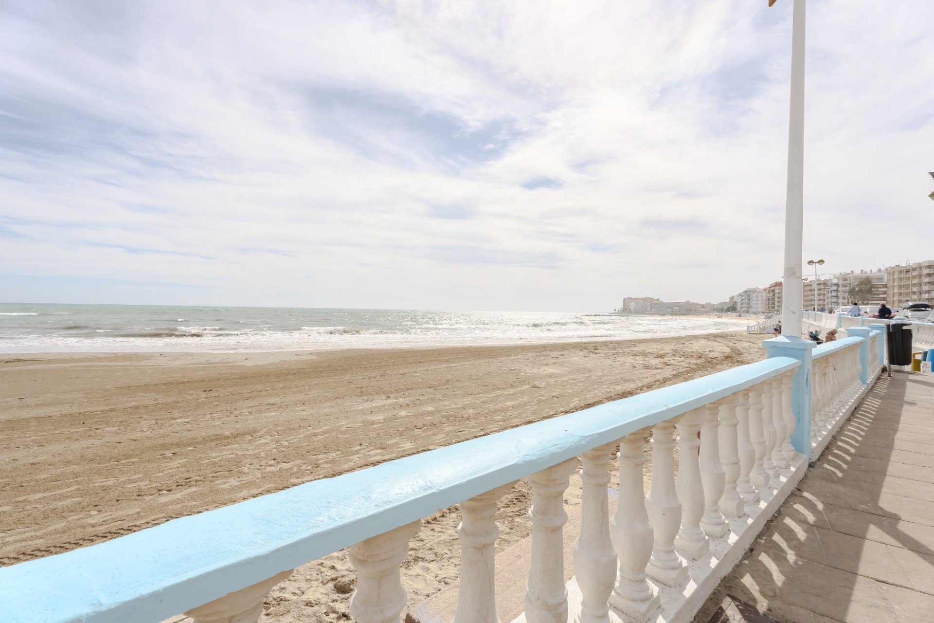 Lägenhet i Torrevieja, Alicante, Spanien 2 sovrum, 65 kvm. Nr. 117465