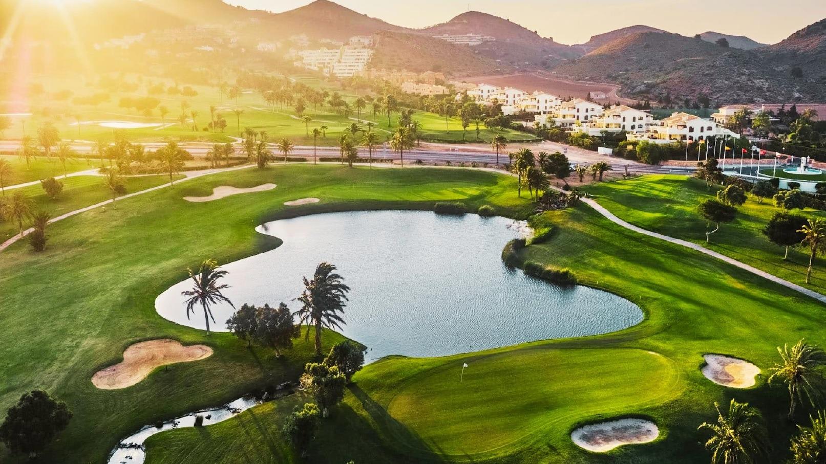 Townhouse in La Manga del Mar Menor, Murcia, Spanien 2 Schlafzimmer, 97 m2 Nr. 94996