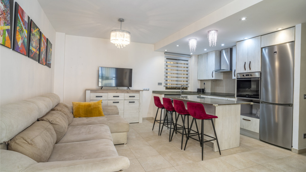 Apartamento en Estepona, Málaga, España 2 dormitorios, 60.62 m2 No. 117299