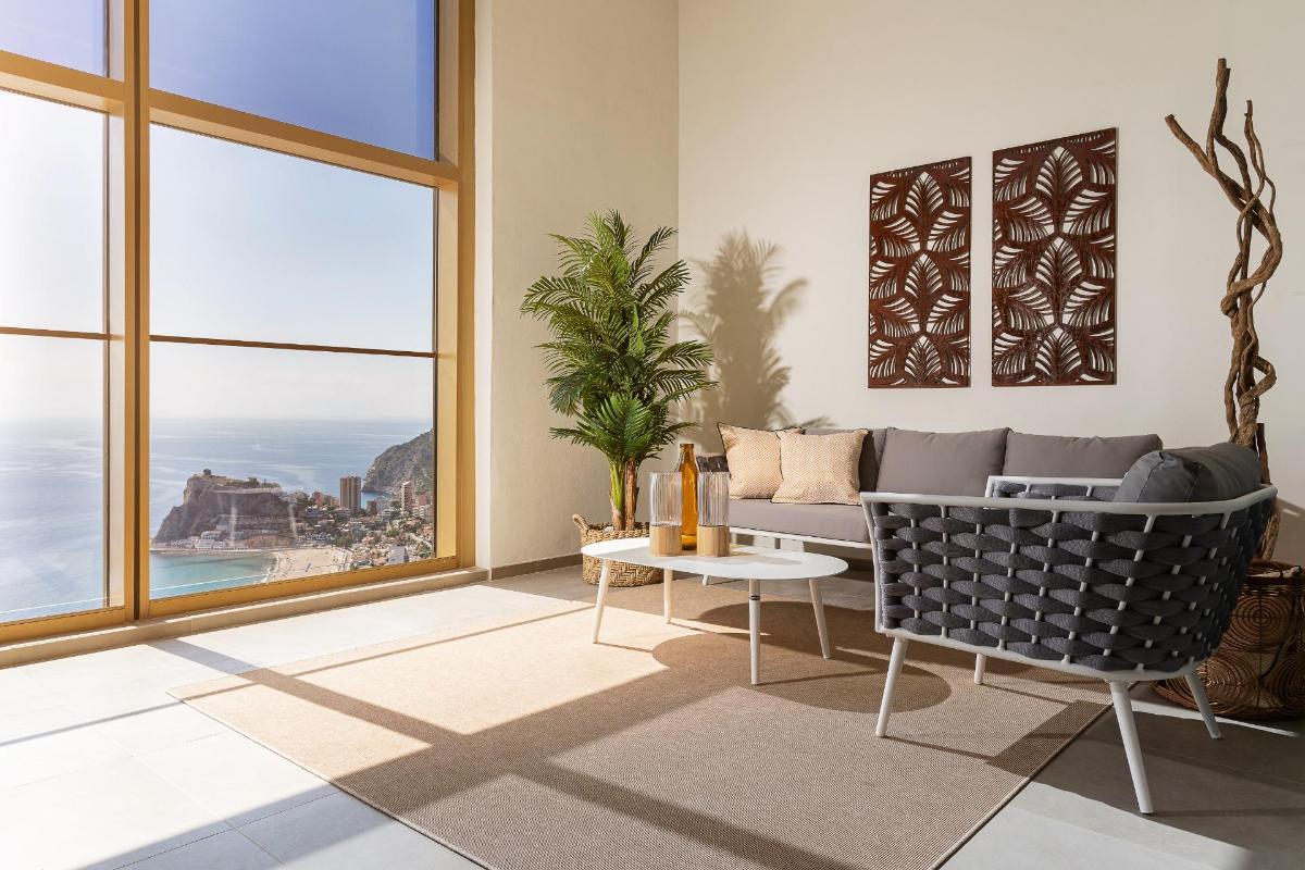 Appartamento a Benidorm, Alicante, Spagna 8 camere da letto, 565 mq. N° 100651