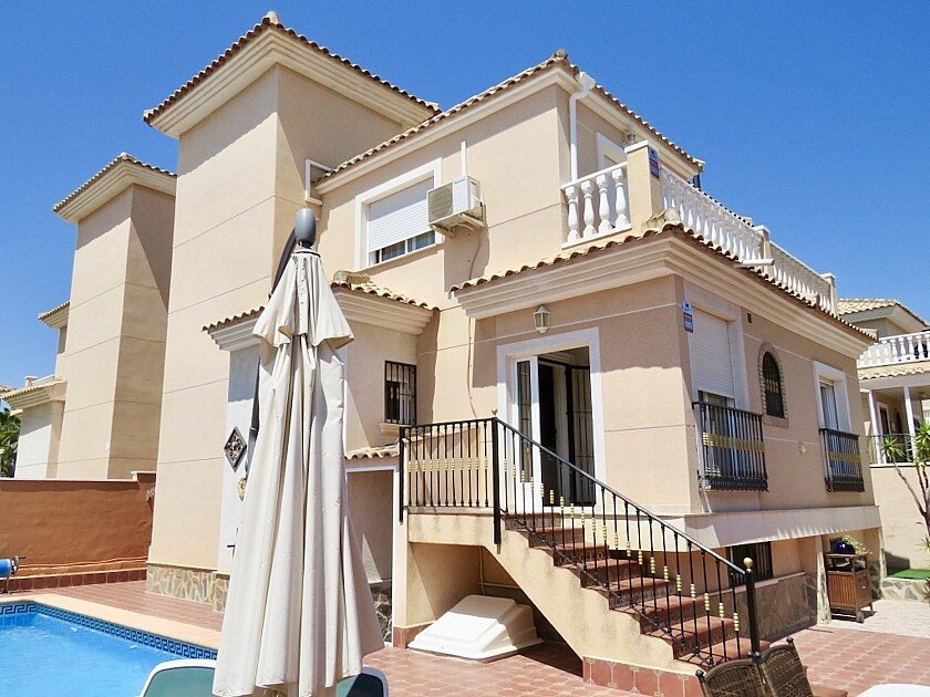 Villa en Los Altos, Alicante, España 3 dormitorios, 150 m2 No. 103518