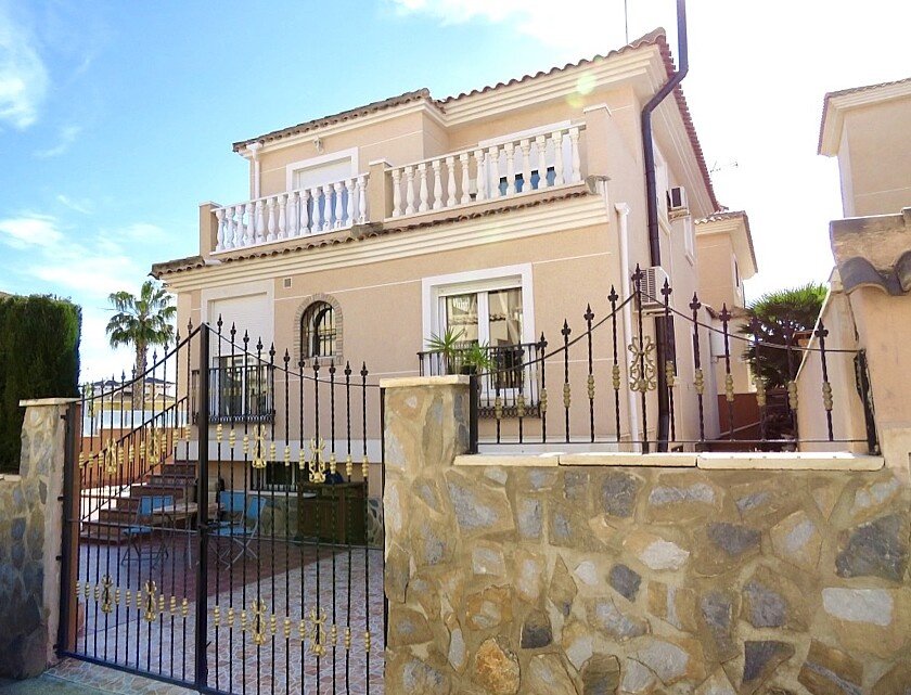 Villa en Los Altos, Alicante, España 3 dormitorios, 150 m2 No. 103518