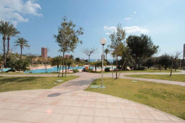 Apartment à Benidorm, Alicante, Espagne 3 chambres, 150 m2 No. 95714