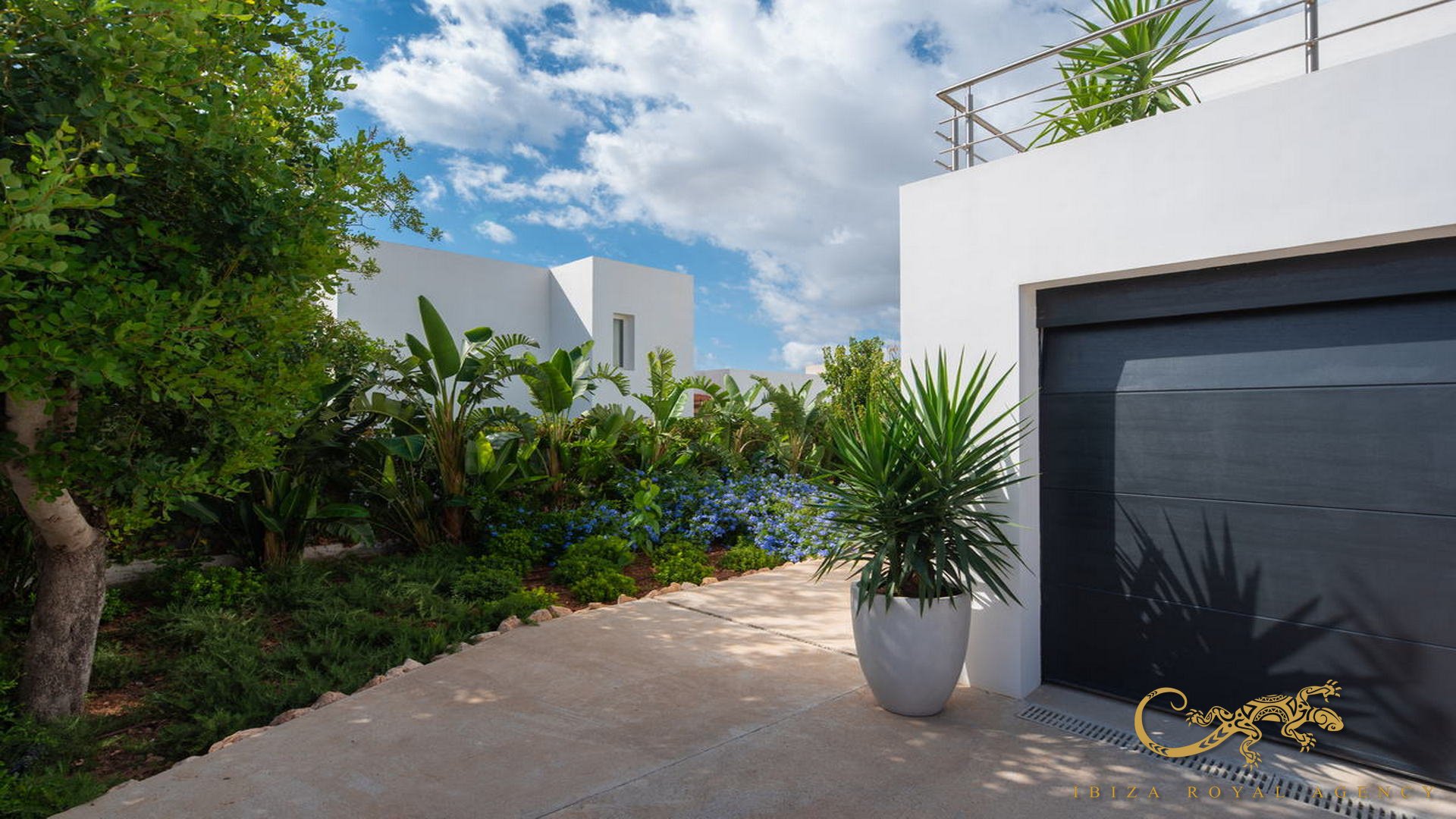 Villa à Jesus, Ibiza, Espagne 5 chambres, 370 m2 No. 130017