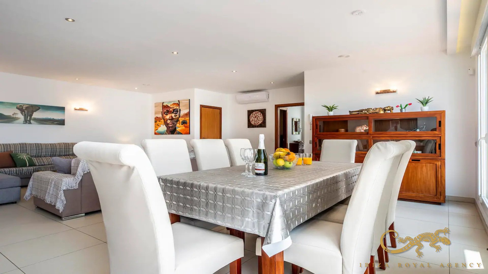 Villa in Jesus, Ibiza, Spain 5 bedrooms, 400 sq.m. No. 130024