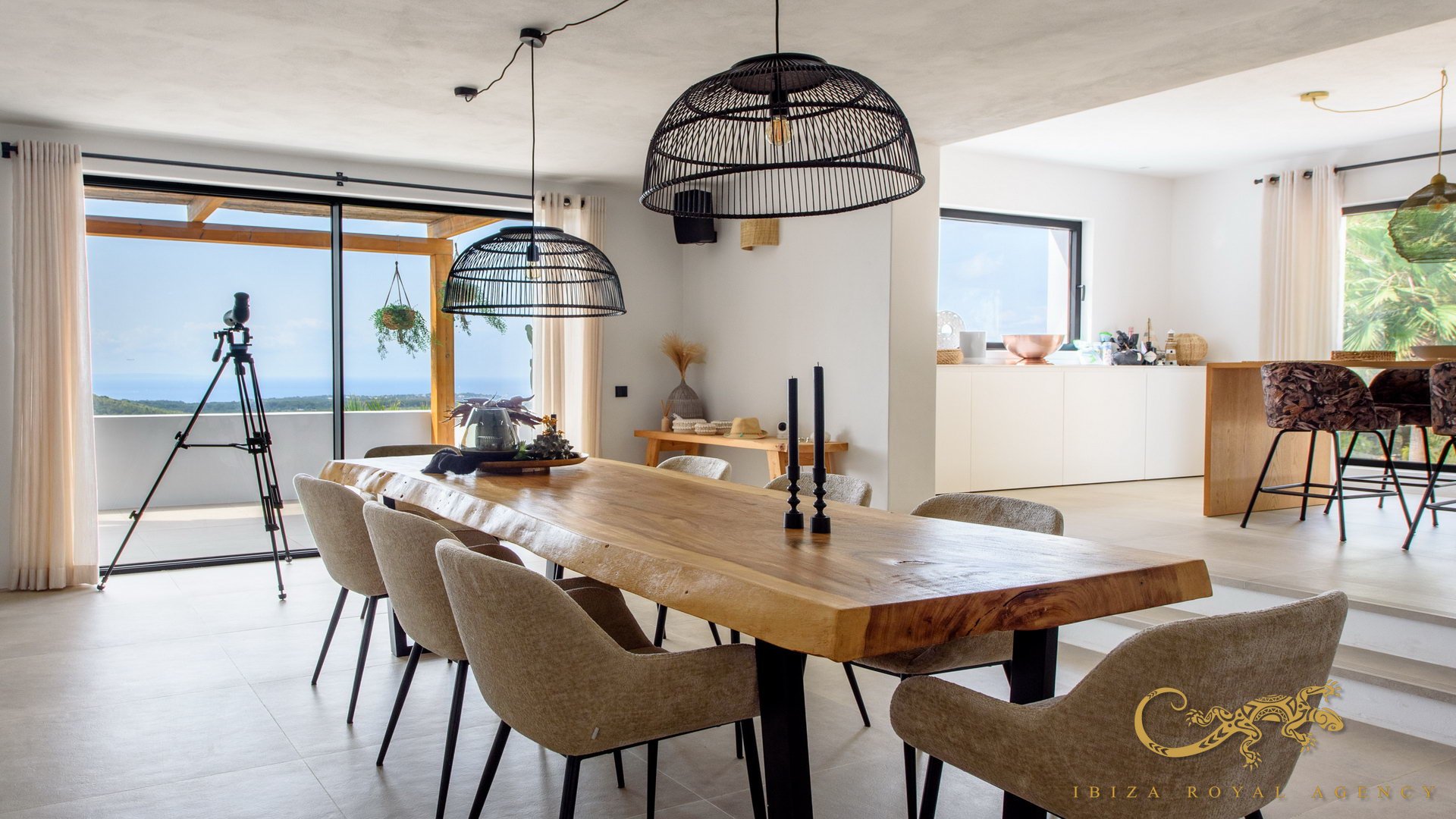 Huvila Es Cubells, Ibiza, Espanja 6 makuuhuonetta, 365 m2 No. 130008