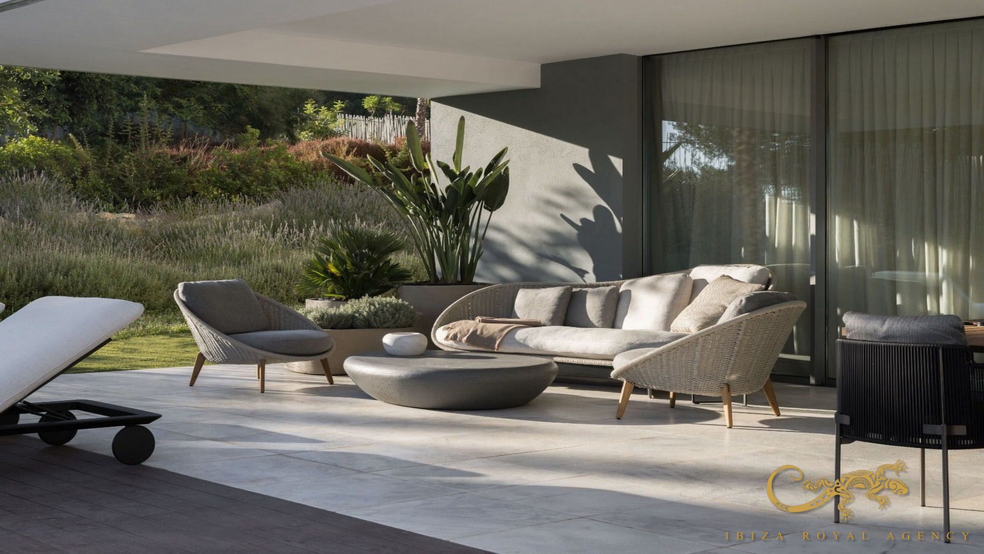 Huoneisto Cap Martinet, Ibiza, Espanja 4 makuuhuonetta, 275 m2 No. 129992