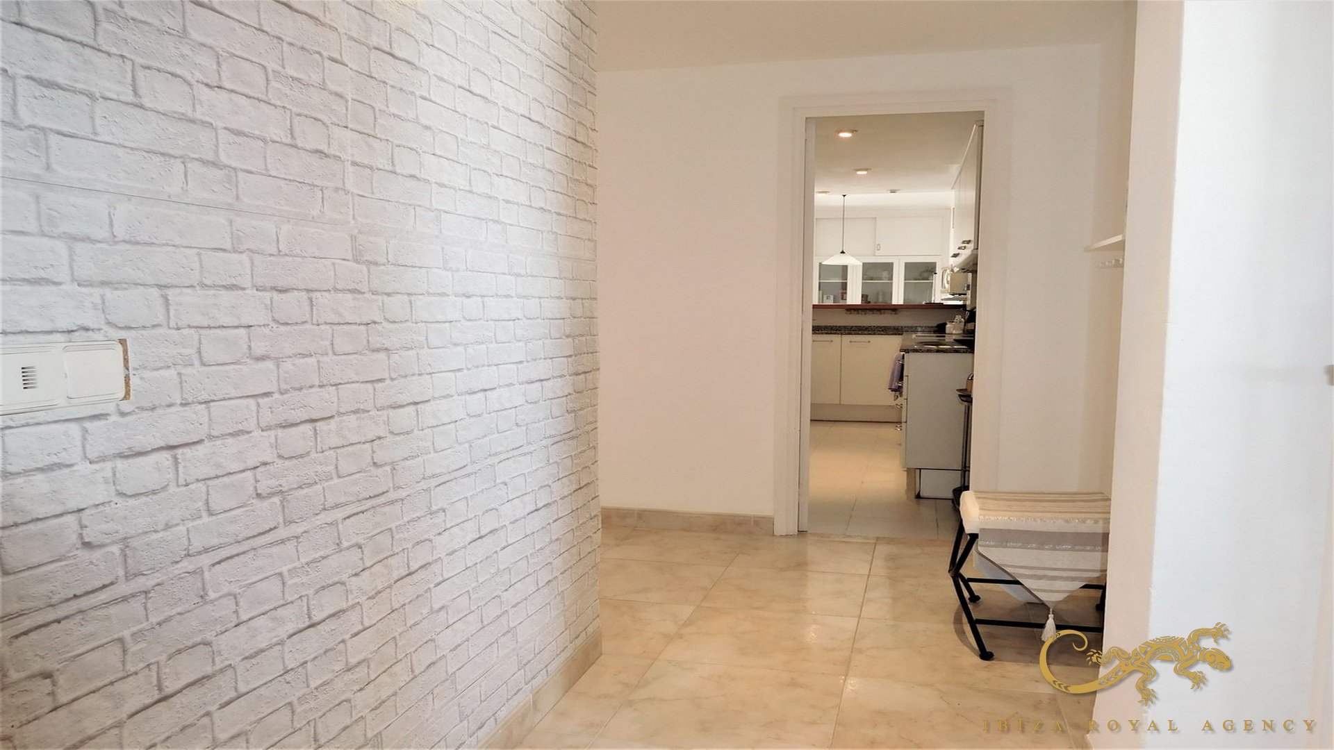 Apartamento en Ibiza ciudad, Ibiza, España 3 dormitorios, 107 m2 No. 129988