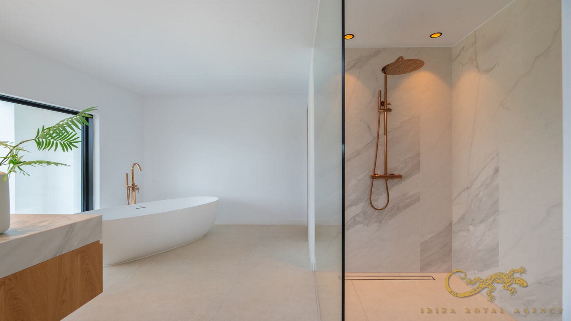 Villa à Jesus, Ibiza, Espagne 5 chambres, 370 m2 No. 130017