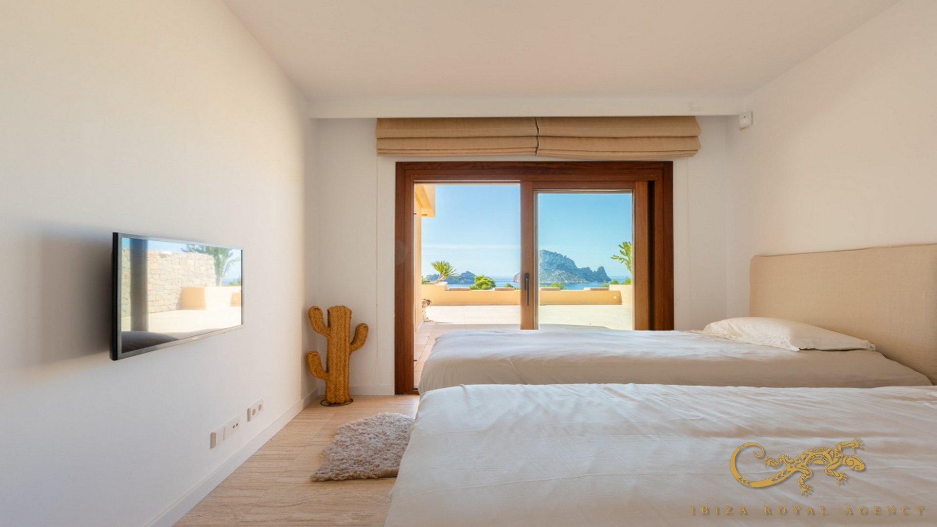 Lägenhet i Cala Carbo, Ibiza, Spanien 2 sovrum, 93 kvm. Nr. 129991