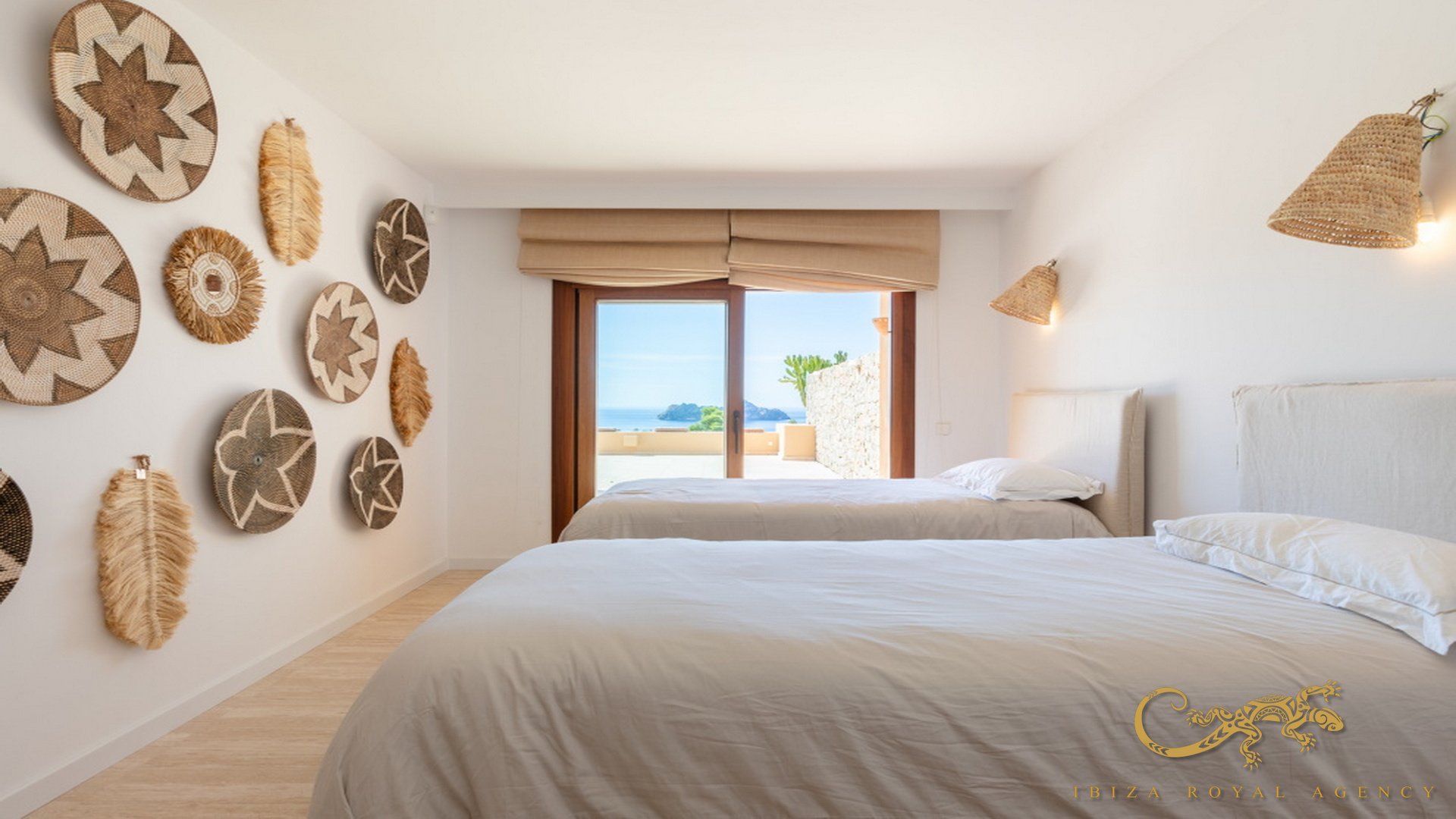 Lägenhet i Cala Carbo, Ibiza, Spanien 2 sovrum, 93 kvm. Nr. 129991