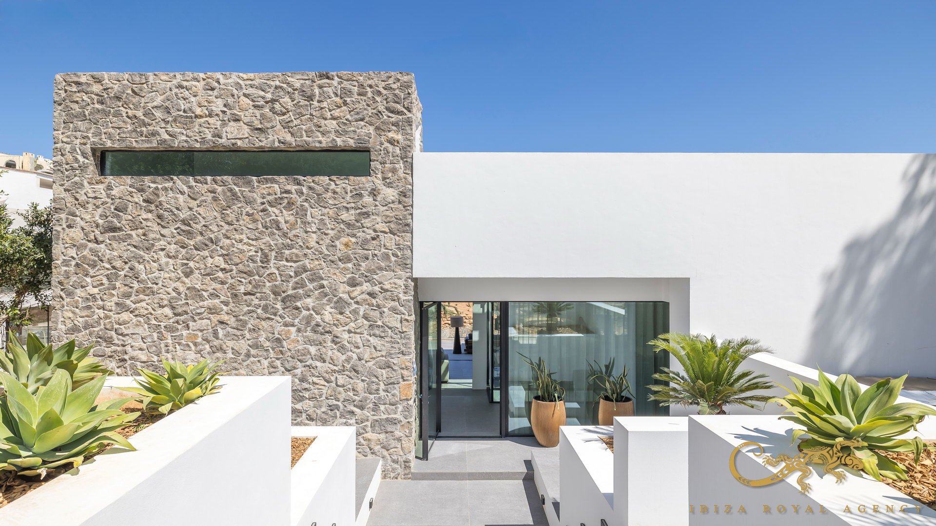 Villa in Can Furnet, Ibiza, Spanien 5 Schlafzimmer, 426 m2 Nr. 130018