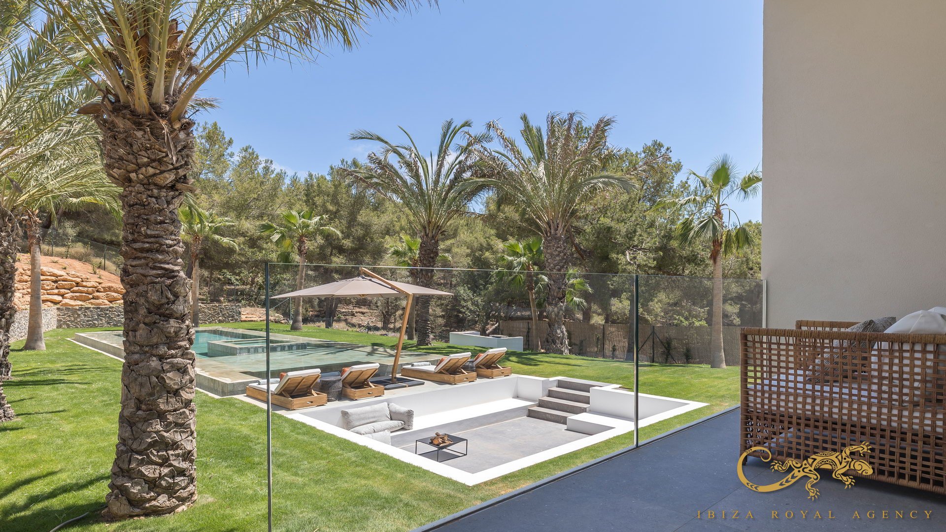 Villa in Can Furnet, Ibiza, Spanien 5 Schlafzimmer, 426 m2 Nr. 130018