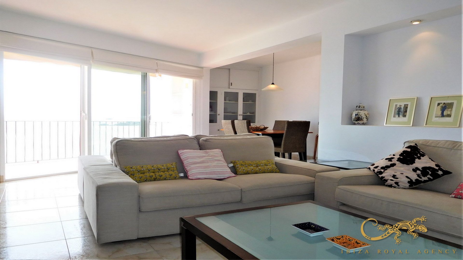 Apartamento en Ibiza ciudad, Ibiza, España 3 dormitorios, 107 m2 No. 129988