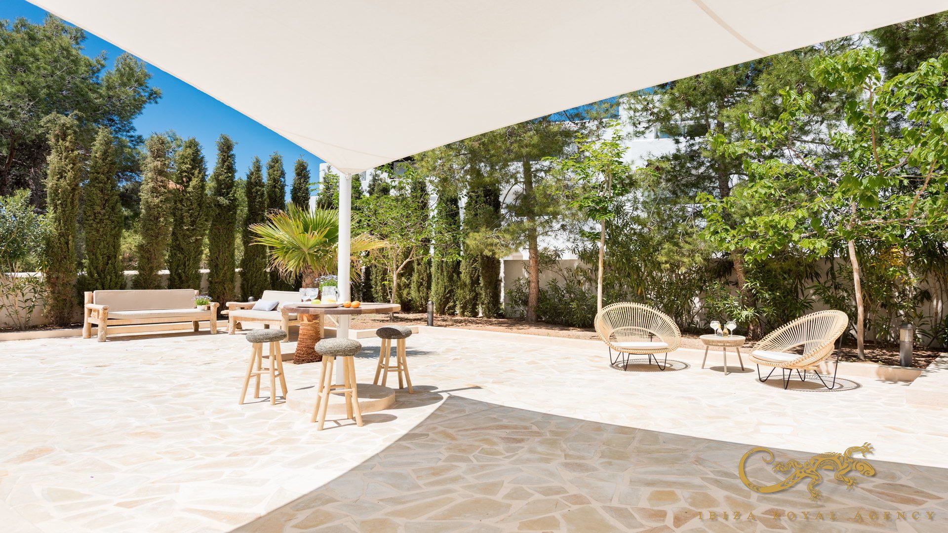 Villa in Cala Vadella, Ibiza, Spain 6 bedrooms, 461 sq.m. No. 130013