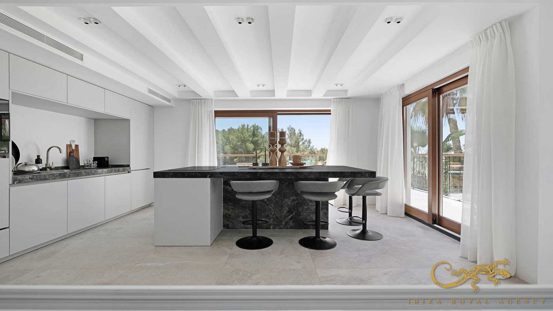 Villa a Can Furnet, Ibiza, Spagna 6 camere da letto, 387 mq. N° 130019
