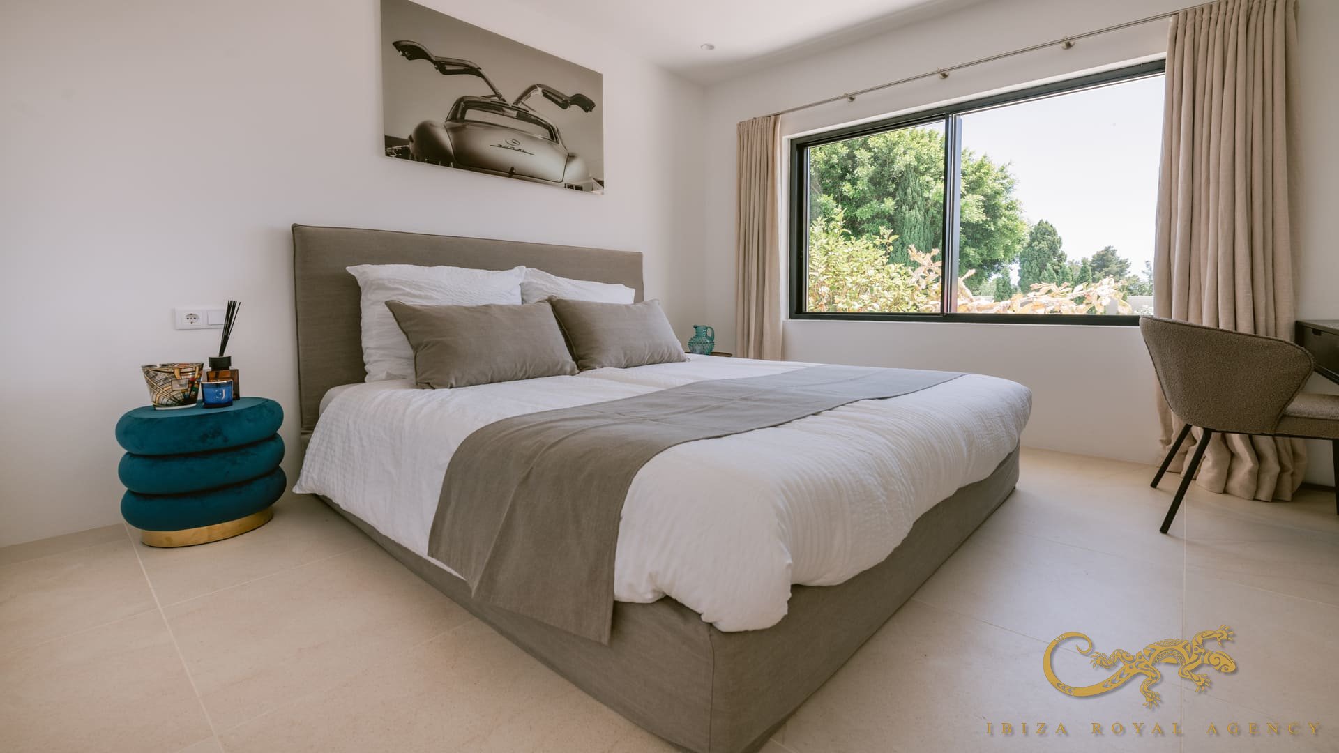 Villa en Jesus, Ibiza, España 5 dormitorios, 450 m2 No. 130012
