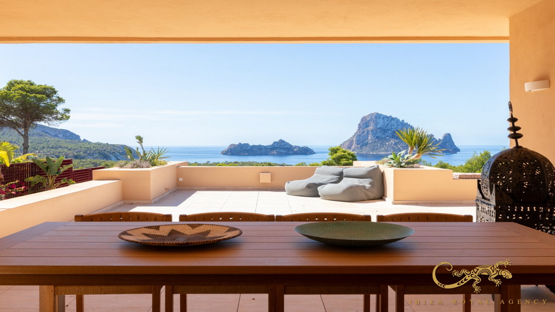 Lägenhet i Cala Carbo, Ibiza, Spanien 2 sovrum, 93 kvm. Nr. 129991