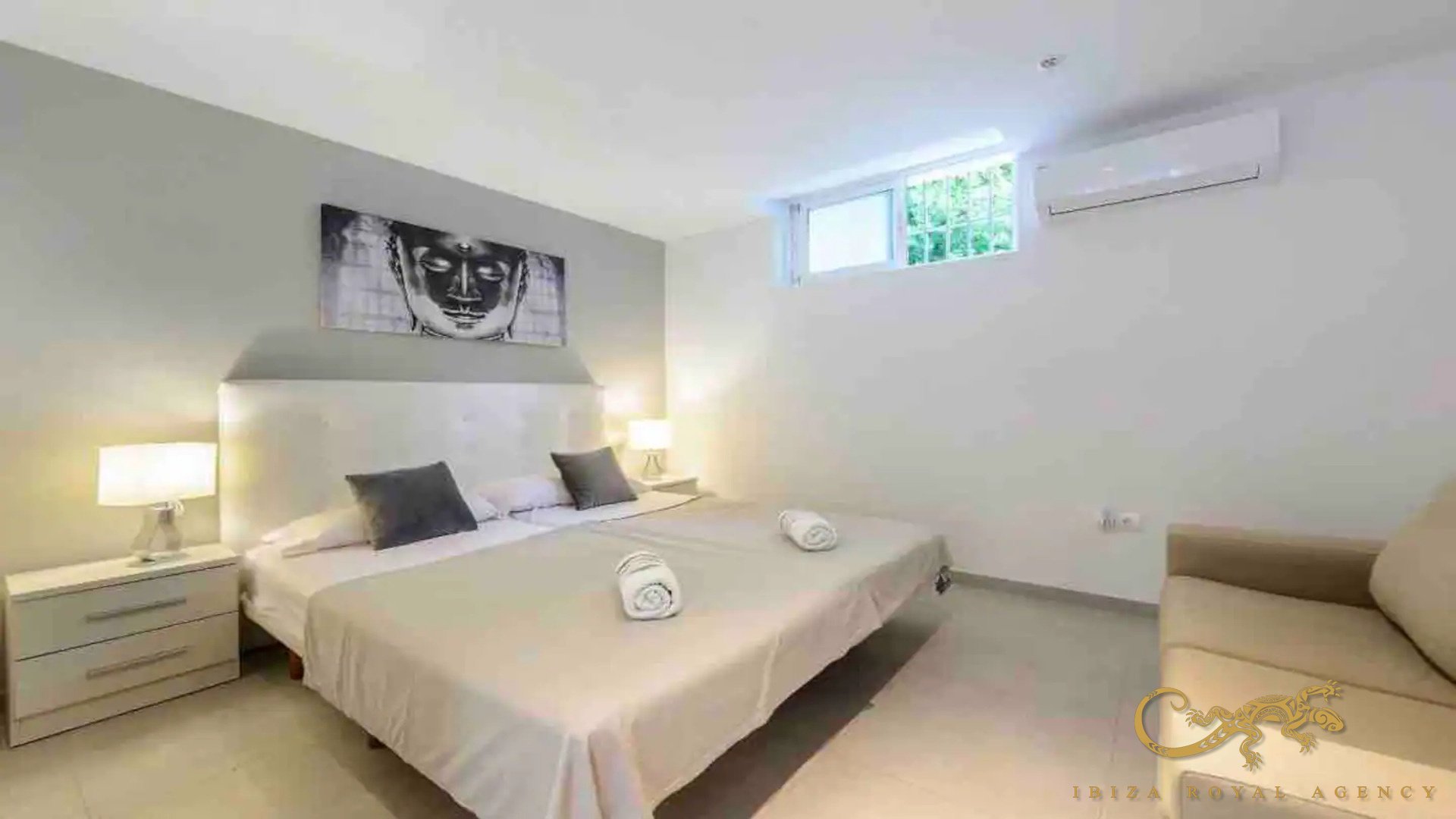 Villa in Jesus, Ibiza, Spain 5 bedrooms, 400 sq.m. No. 130024