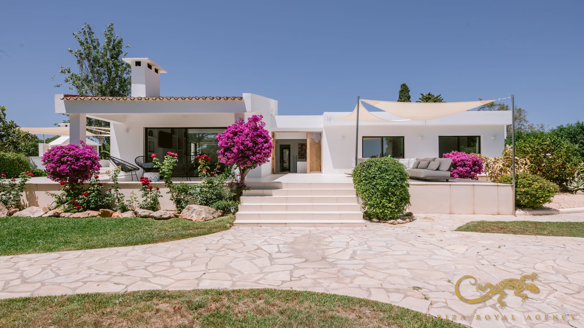 Villa en Jesus, Ibiza, España 5 dormitorios, 450 m2 No. 130012
