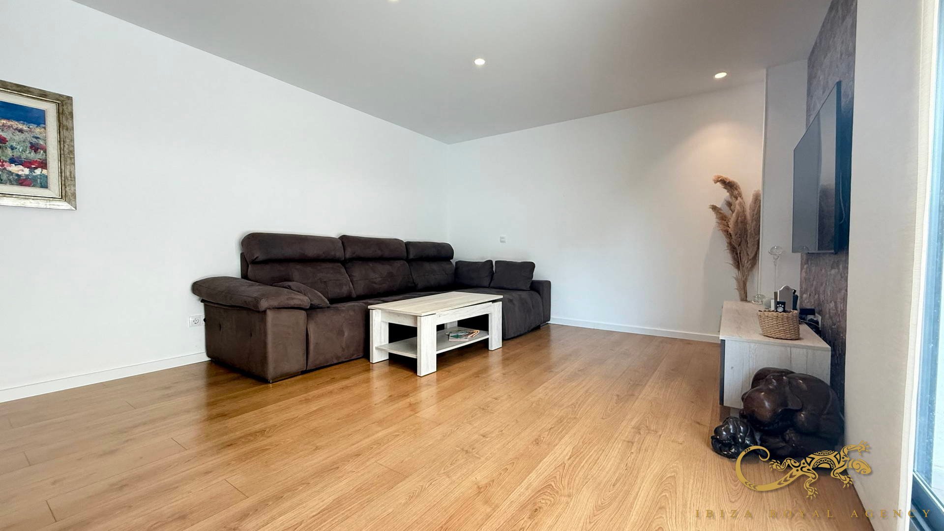 Huoneisto Ibiza town, Ibiza, Espanja 2 makuuhuonetta, 84 m2 No. 129997