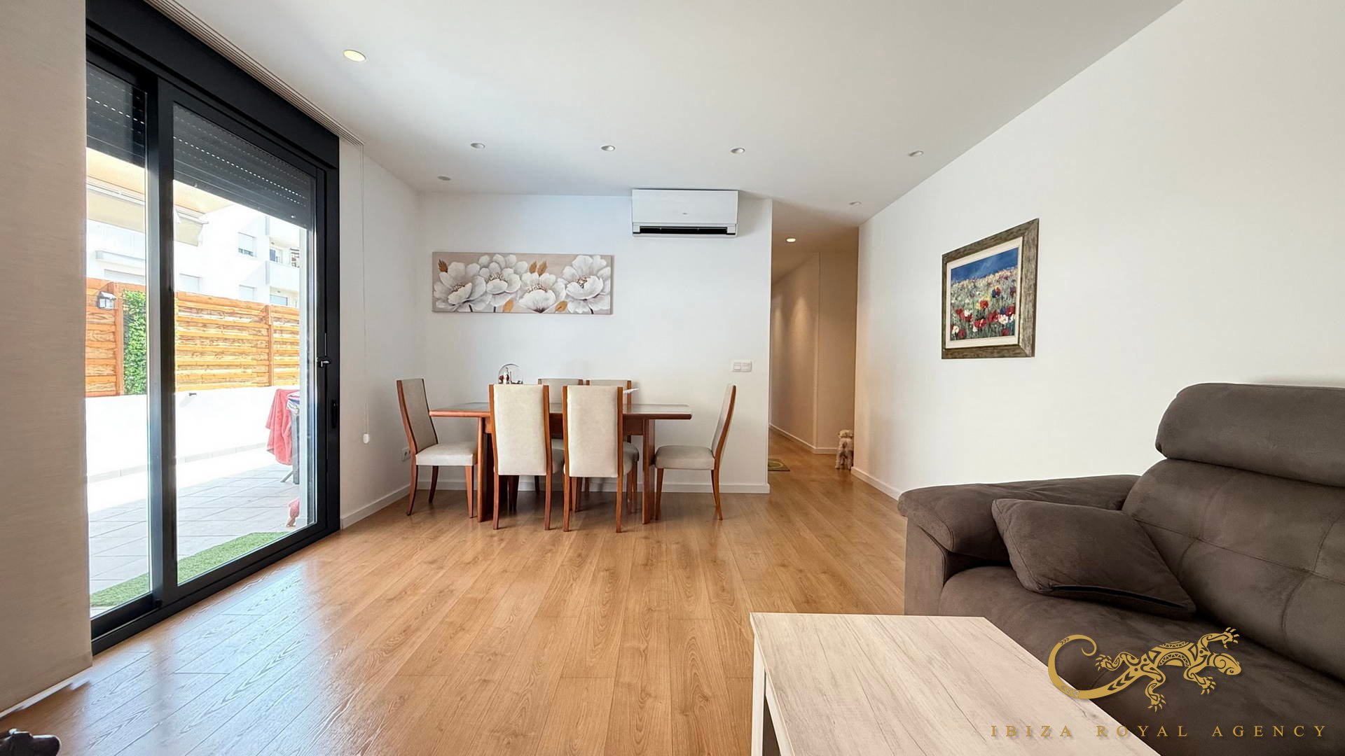 Huoneisto Ibiza town, Ibiza, Espanja 2 makuuhuonetta, 84 m2 No. 129997
