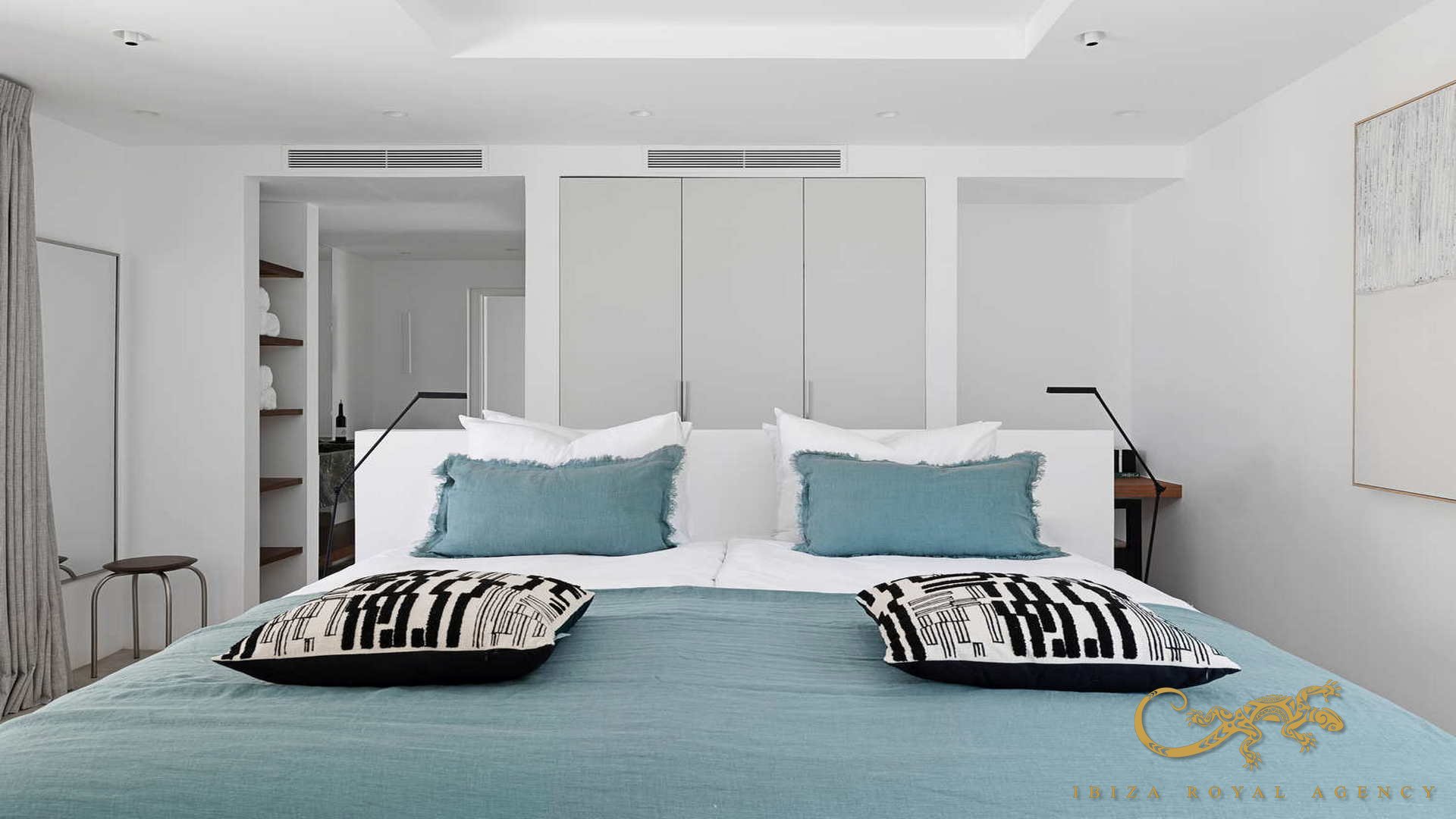 Villa a Can Furnet, Ibiza, Spagna 6 camere da letto, 387 mq. N° 130019