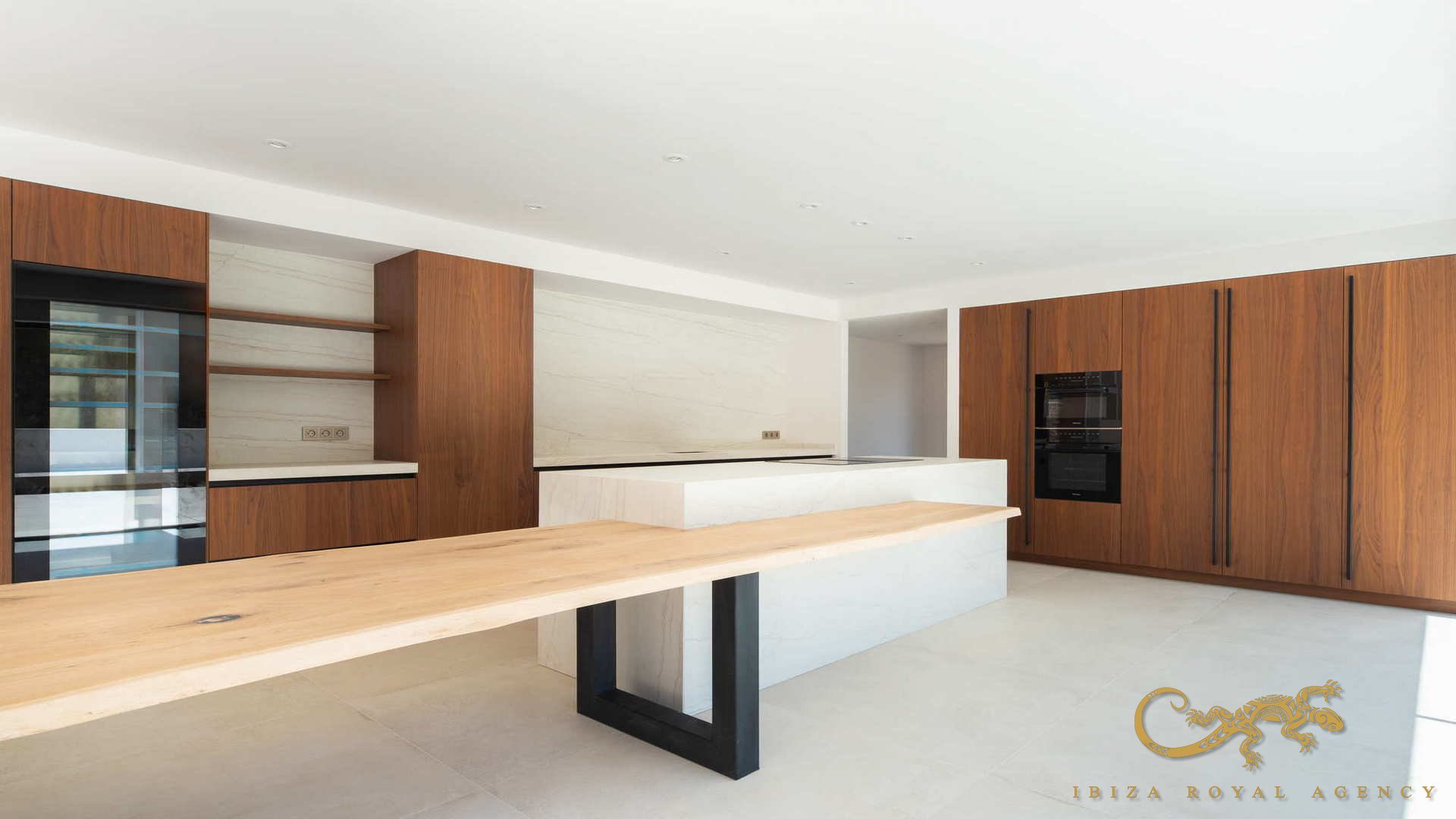 Villa in Roca Llisa, Ibiza, Spain 4 bedrooms, 498 sq.m. No. 130027