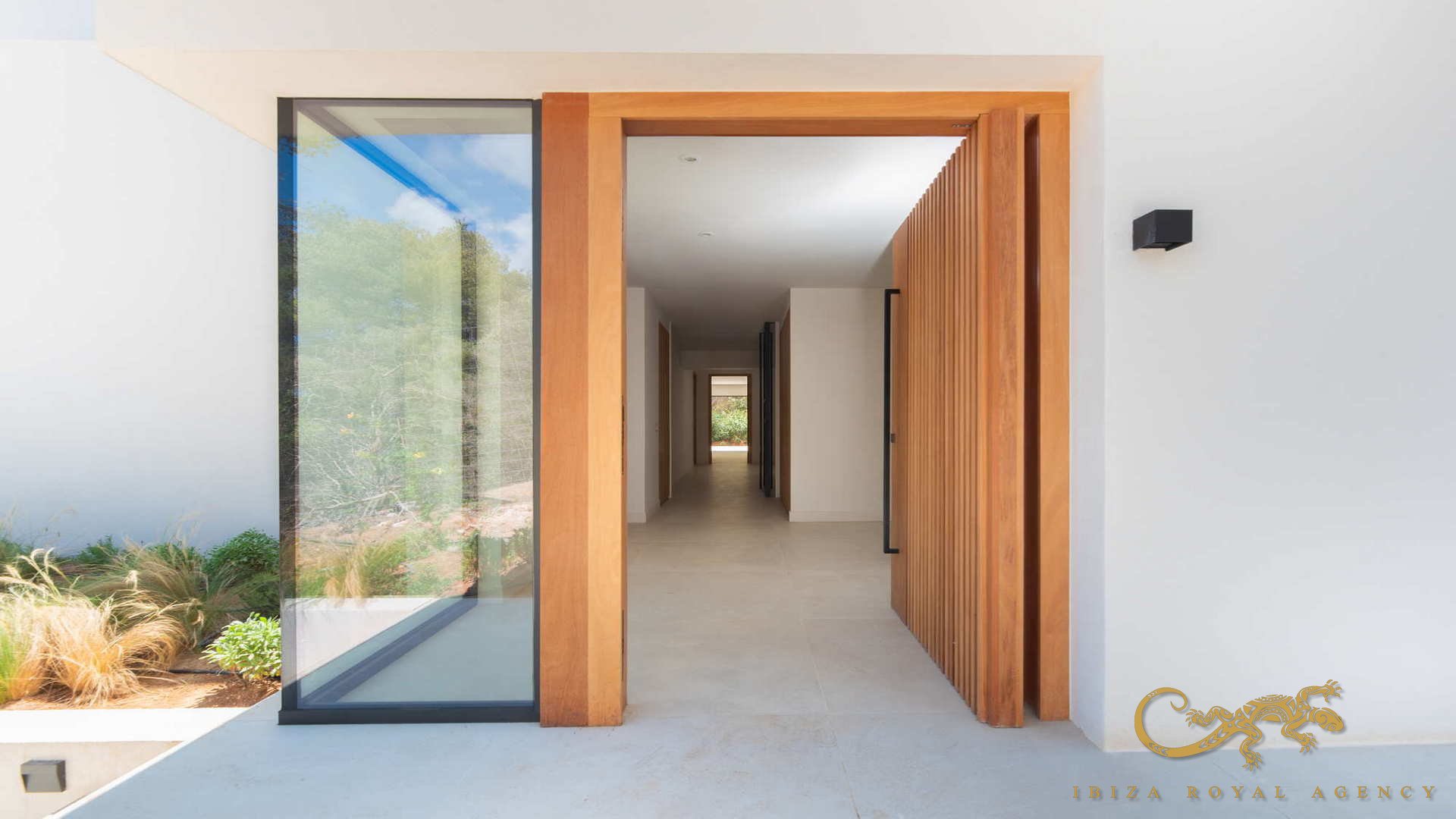 Villa in Roca Llisa, Ibiza, Spain 4 bedrooms, 498 sq.m. No. 130027