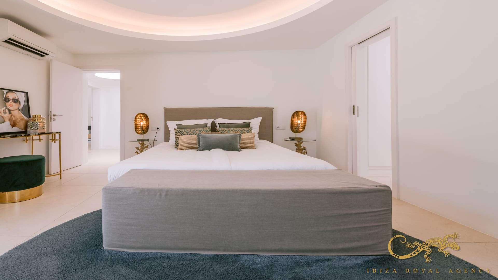 Villa en Jesus, Ibiza, España 5 dormitorios, 450 m2 No. 130012