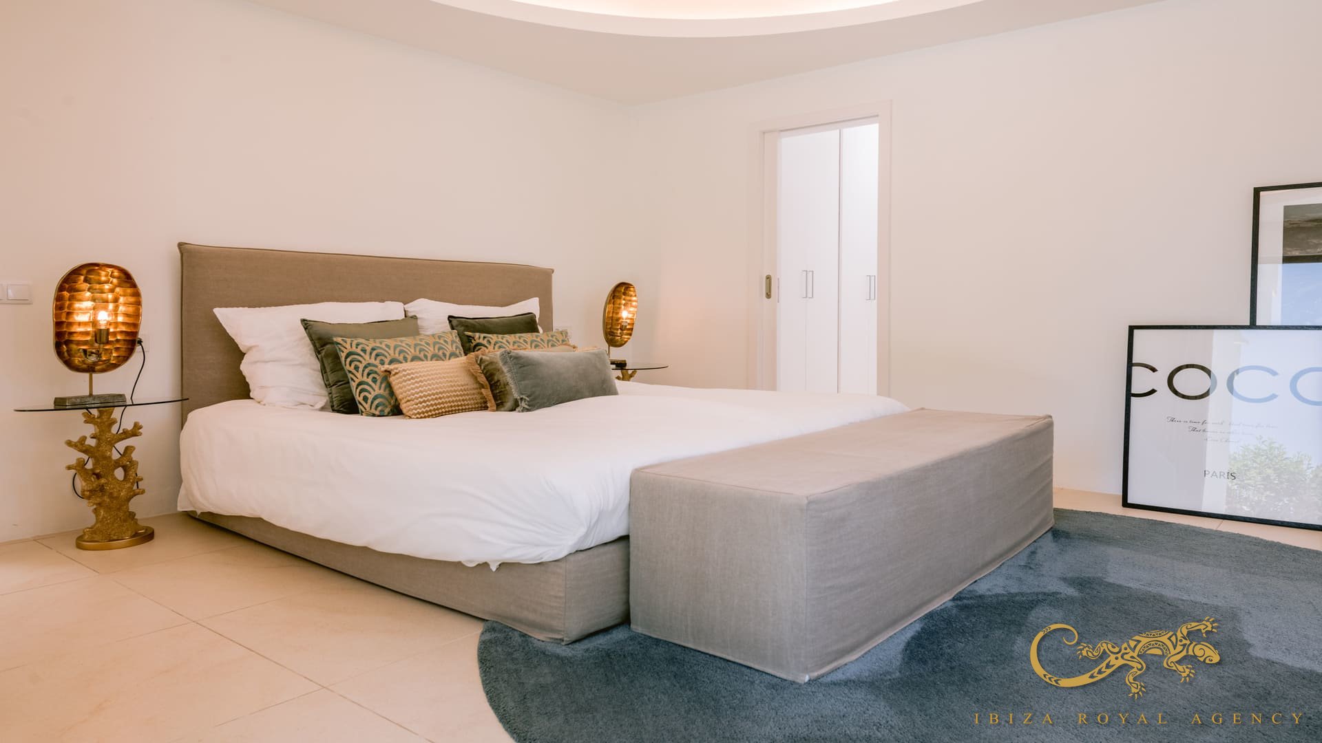 Villa en Jesus, Ibiza, España 5 dormitorios, 450 m2 No. 130012