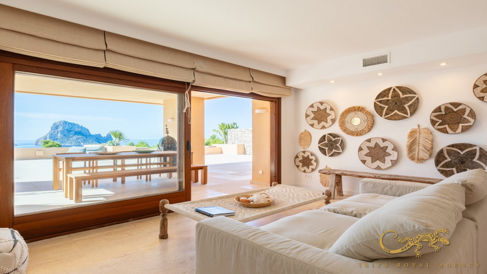 Lägenhet i Cala Carbo, Ibiza, Spanien 2 sovrum, 93 kvm. Nr. 129991